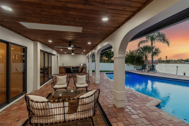 9807 Bay Island Dr, Tampa, FL 33615 - photo 77