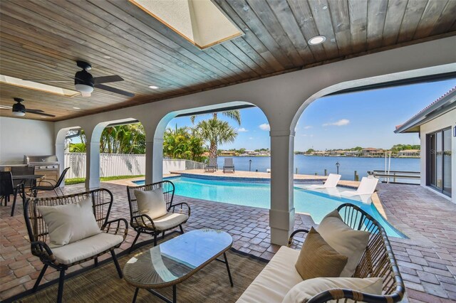 9807 Bay Island Dr, Tampa, FL 33615 - photo 78