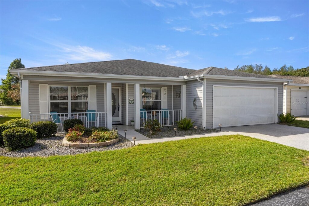 29408 Princeville Dr, San Antonio, FL 33576 - photo 1