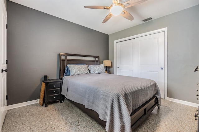 2808 W Lake Ave, Tampa, FL 33607 - bedroom featuring visible vents, baseboards, a ceiling fan, and a closet