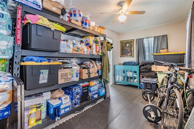 2808 W Lake Ave, Tampa, FL 33607 - storage room with ceiling fan