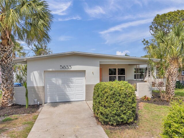 5833 Dartmouth Ave N, Saint Petersburg, FL 33710 - photo 41