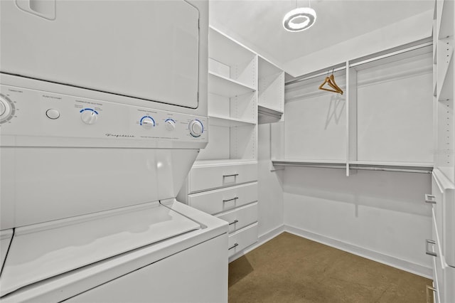 777 N Ashley Dr Unit 2807, Tampa, FL 33602 - walk in closet featuring stacked washer / drying machine