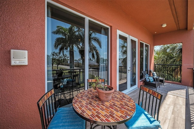 47 W Morgan St, Tarpon Springs, FL 34689 - balcony with french doors