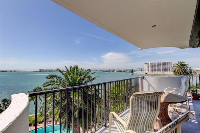 80 Rogers St Unit 2A, Clearwater, FL 33756 - balcony featuring a water view