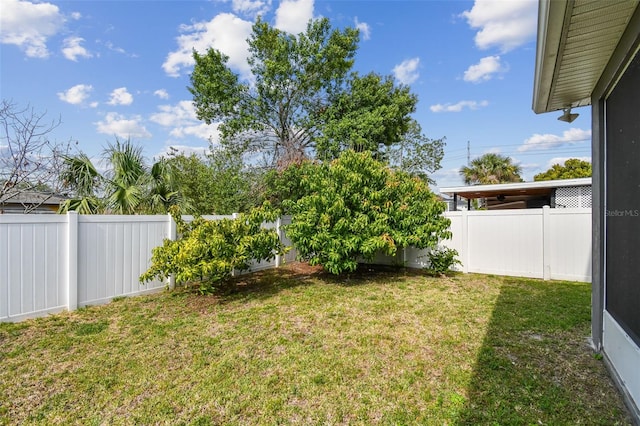 4007 W Gray St, Tampa, FL 33609 - view of yard with a fenced backyard
