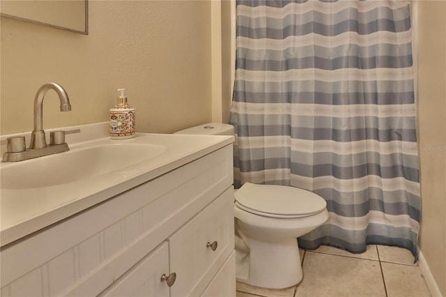 full bath featuring a shower with shower curtain, toilet, tile patterned flooring, and vanity