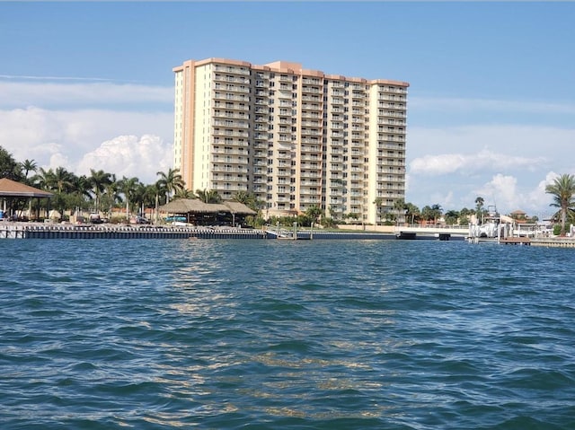 4900 Brittany Dr S Unit 1706, Saint Petersburg, FL 33715 - photo 1