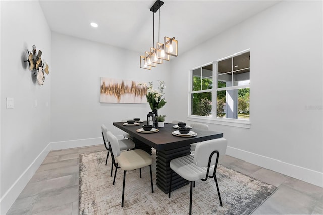 806 W Adalee St, Tampa, FL 33603 - dining area with baseboards