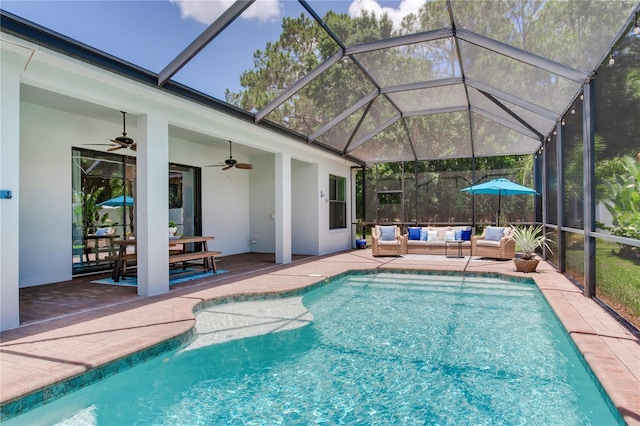 13008 Eagles Entry Dr, Odessa, FL 33556 - outdoor pool with an outdoor living space, ceiling fan, a patio area, and a lanai