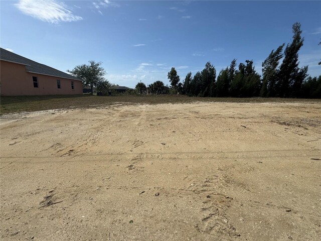 332 NE 9th St, Cape Coral, FL 33909