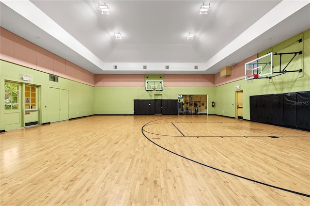 4207 S Dale Mabry Hwy Unit 3302, Tampa, FL 33611 - view of basketball court with community basketball court