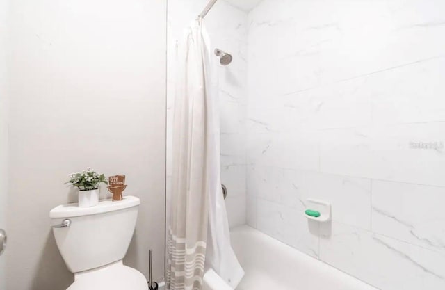 bathroom featuring toilet