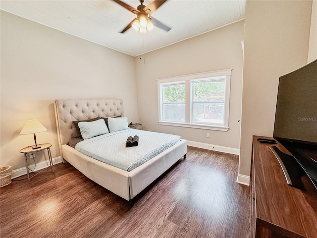 1515 E 31st Ave, Tampa, FL 33610 - bedroom featuring baseboards, wood finished floors, and a ceiling fan