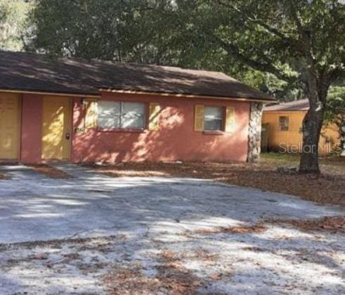 view of property exterior