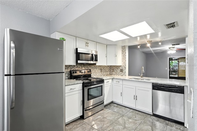 3321 Laurel View Dr, Brandon, FL 33511 - photo 5