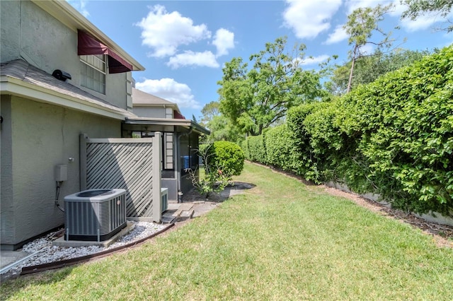 14053 Notreville Way, Tampa, FL 33624 - view of yard featuring cooling unit