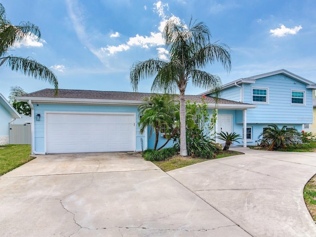 8722 Hickorywood Ln, Tampa, FL 33615 - photo 2
