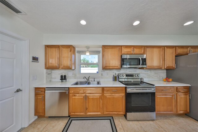 7491 Cedar St NE, Saint Petersburg, FL 33702 - photo 3
