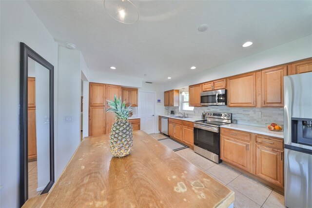 7491 Cedar St NE, Saint Petersburg, FL 33702 - photo 15