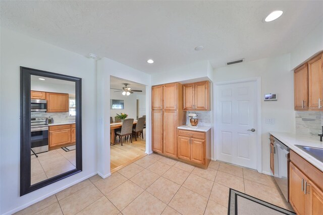 7491 Cedar St NE, Saint Petersburg, FL 33702 - photo 17