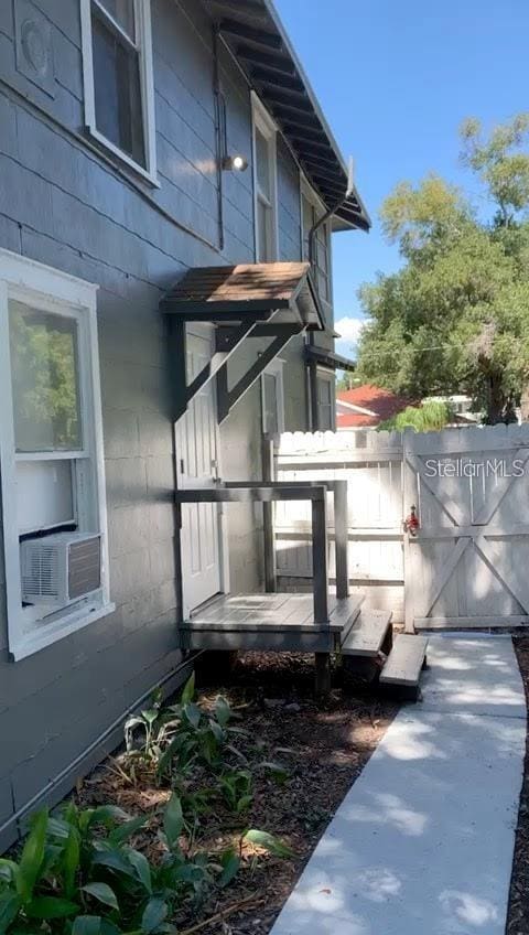944 15th Ave S, Saint Petersburg, FL 33705 - photo 8