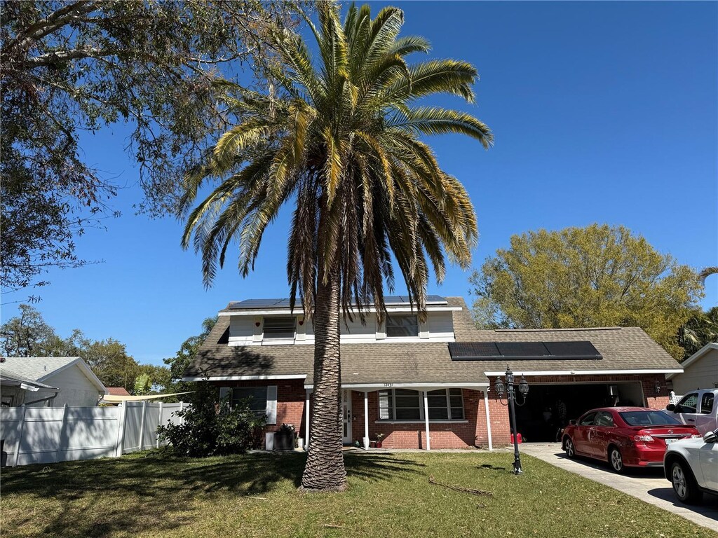 12431 Monarch Cir, Seminole, FL 33772 - photo 1