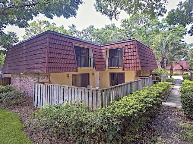 2725 14th Ct, Palm Harbor, FL 34684 - photo 1