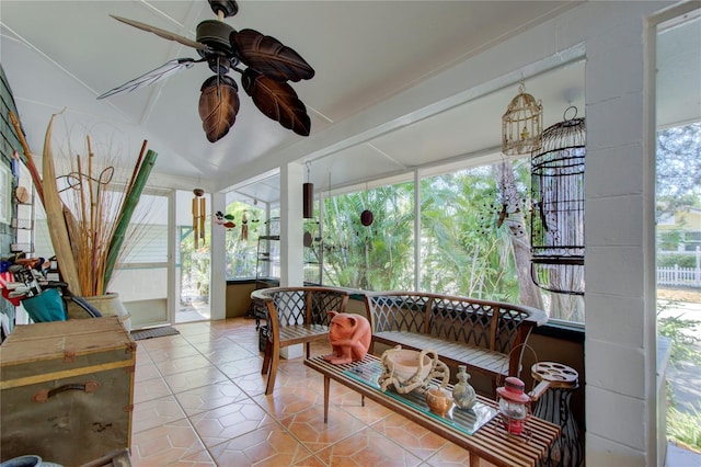 921 24th Ave N, Saint Petersburg, FL 33704 - sunroom / solarium with tile patterned flooring and a ceiling fan