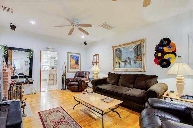 921 24th Ave N, Saint Petersburg, FL 33704 - living room featuring a ceiling fan, light wood-style floors, and recessed lighting