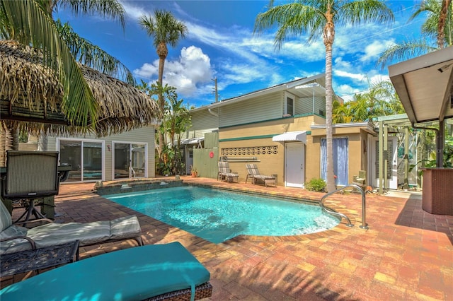 921 24th Ave N, Saint Petersburg, FL 33704 - outdoor pool featuring a patio