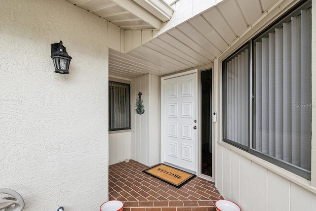 456 Lakeview Dr Unit 5, Palm Harbor, FL 34683 - property entrance with stucco siding