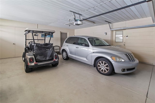 733 Ojai Ave, Sun City Center, FL 33573 - view of garage