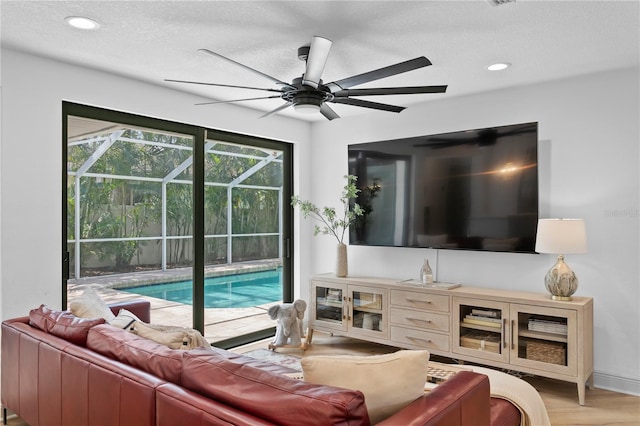 207 S Coolidge Ave, Tampa, FL 33609 - photo 12