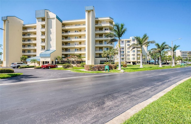 7872 Sailboat Key Blvd S Unit 404, South Pasadena, FL 33707 - view of apartment building / complex with uncovered parking