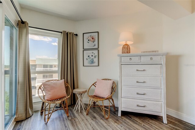 19925 Gulf Blvd Unit 502, Indian Shores, FL 33785 - living area with baseboards and wood finished floors