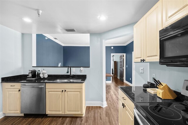 215 Central Ave Unit 4F, Saint Petersburg, FL 33701 - kitchen featuring a sink, dark wood-style flooring, electric stove, black microwave, and stainless steel dishwasher