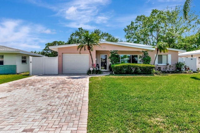 940 43rd Ave NE, Saint Petersburg, FL 33703 - photo 4
