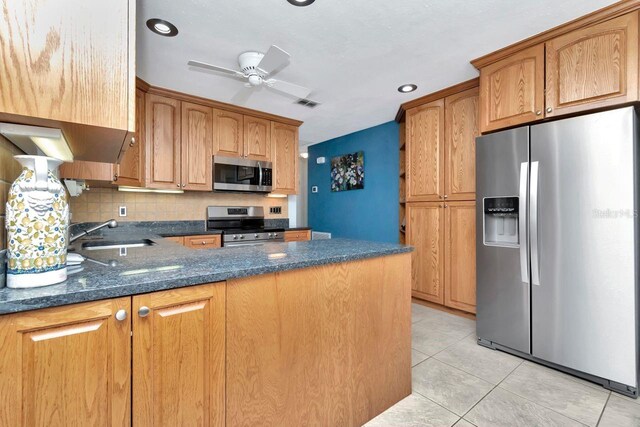 940 43rd Ave NE, Saint Petersburg, FL 33703 - photo 13