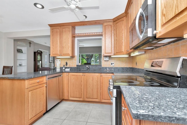 940 43rd Ave NE, Saint Petersburg, FL 33703 - photo 15