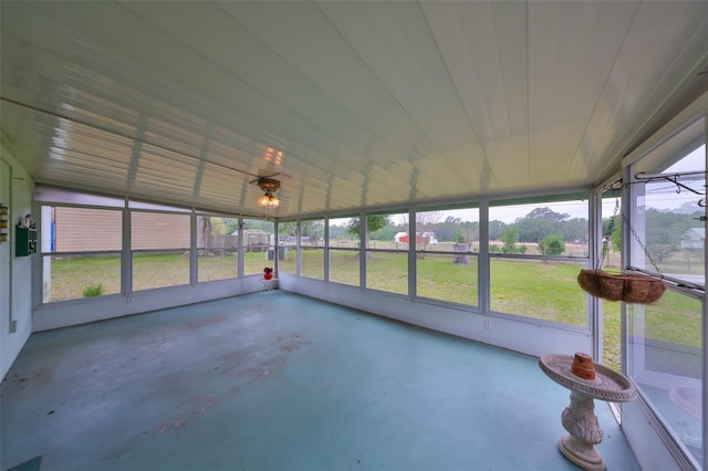 9210 Lehall Sq W, Lakeland, FL 33810 - view of unfurnished sunroom
