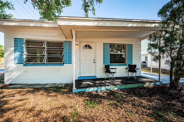 7051 Dartmouth Ave N, Saint Petersburg, FL 33710 - photo 2