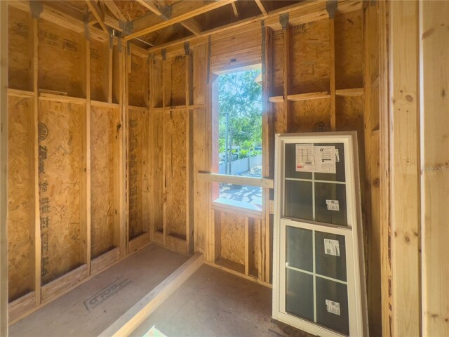 921 12th St N, Saint Petersburg, FL 33705 - photo 31