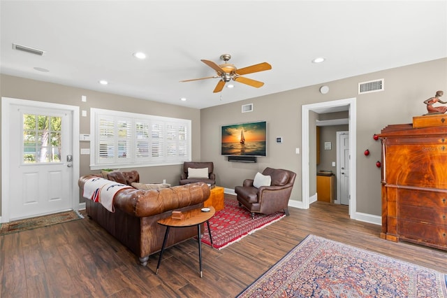 556 21st Ave NE, Saint Petersburg, FL 33704 - photo 26