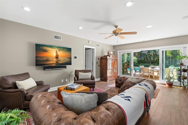 556 21st Ave NE, Saint Petersburg, FL 33704 - photo 27