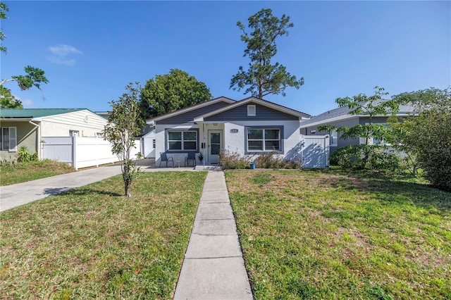 633 47th Ave N, Saint Petersburg, FL 33703 - photo 4