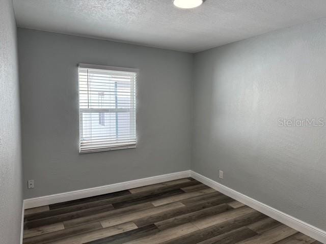 633 47th Ave N, Saint Petersburg, FL 33703 - photo 23