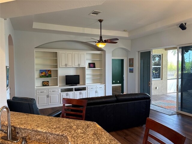832 King Leon Way, Sun City Center, FL 33573 - photo 10