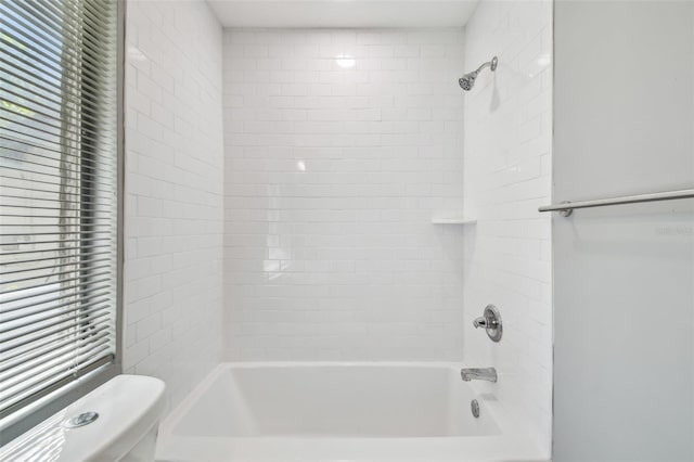 3411 N 12th St, Tampa, FL 33605 - full bath with toilet and shower / bathtub combination