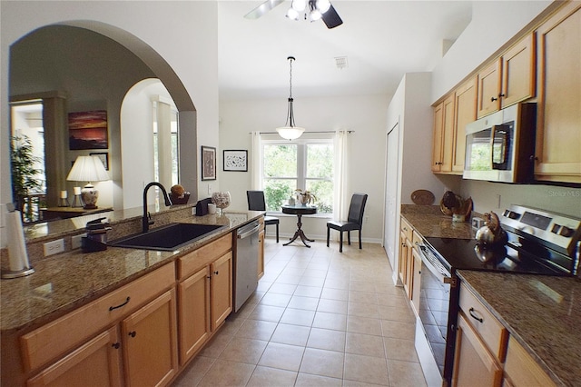 10118 Cleghorn Dr, San Antonio, FL 33576 - photo 14